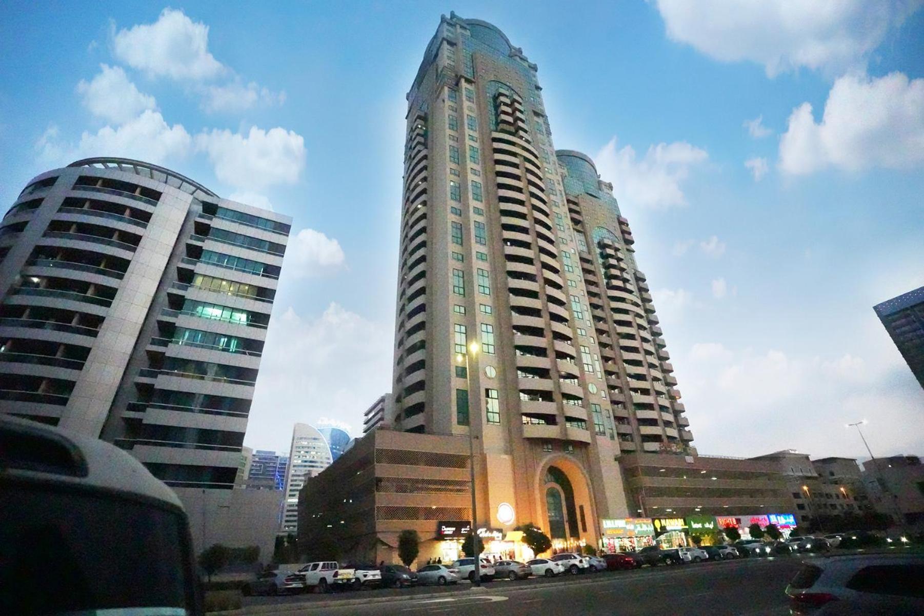 Quiet Partition Room In Tecom Barsha Heights Dubai Exterior photo