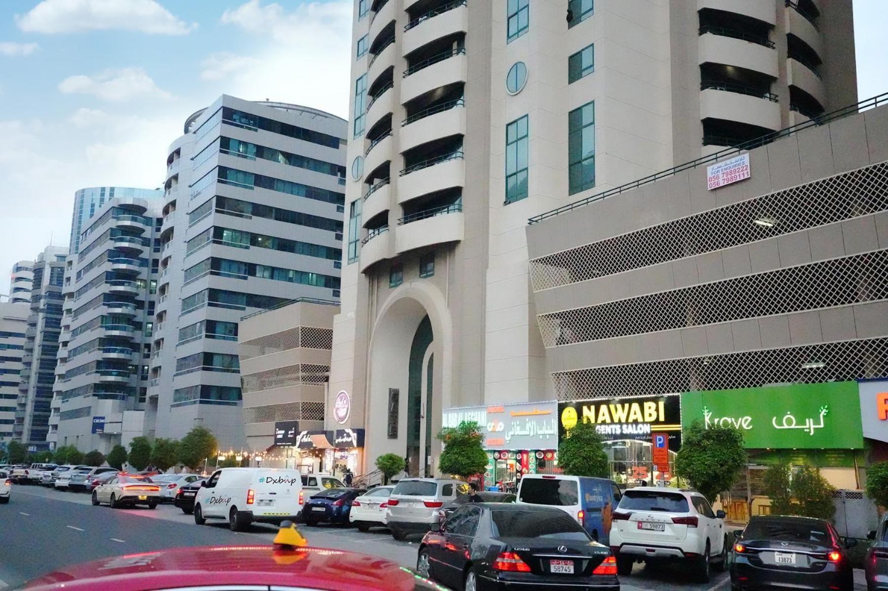 Quiet Partition Room In Tecom Barsha Heights Dubai Exterior photo