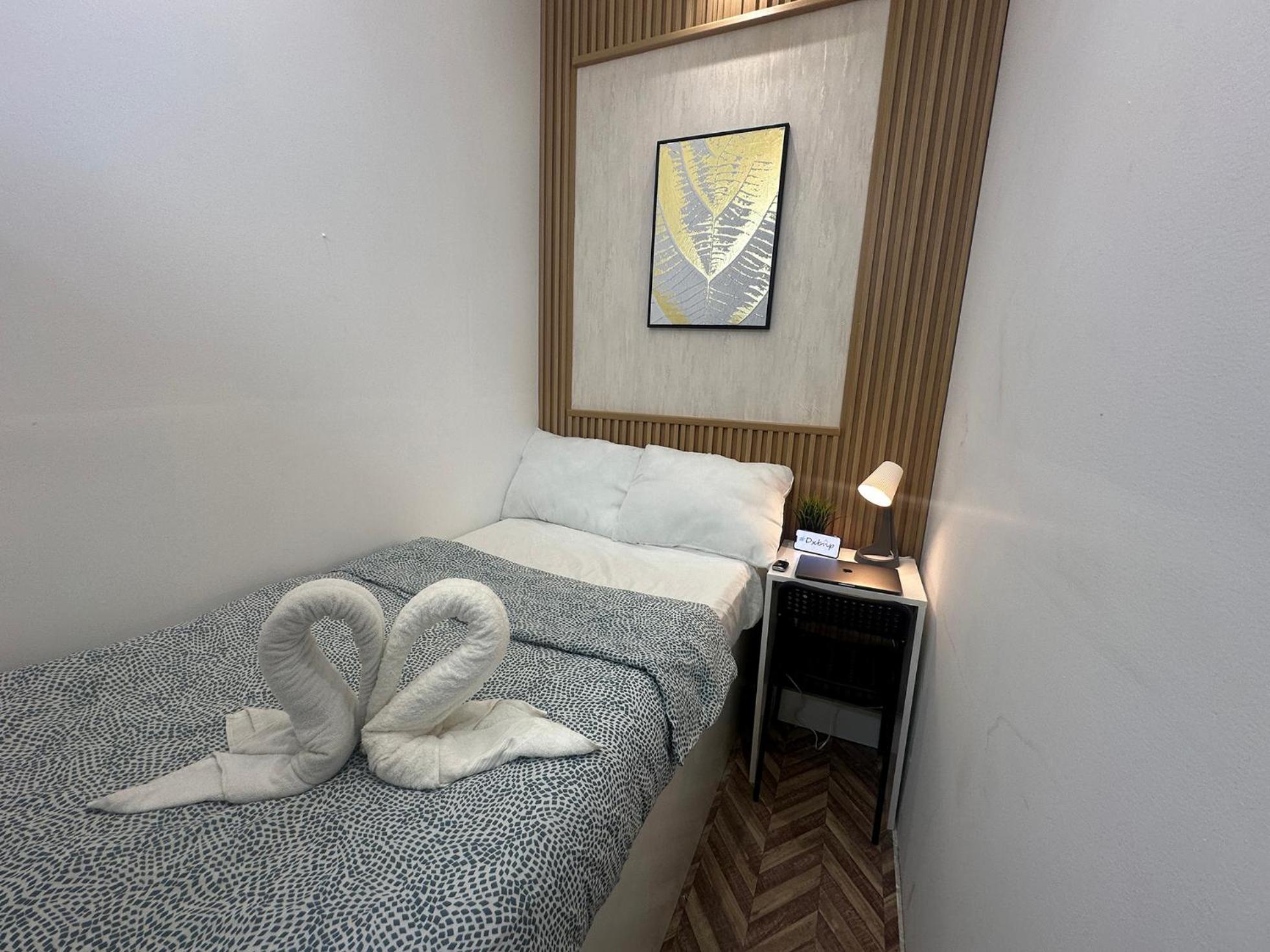 Quiet Partition Room In Tecom Barsha Heights Dubai Exterior photo